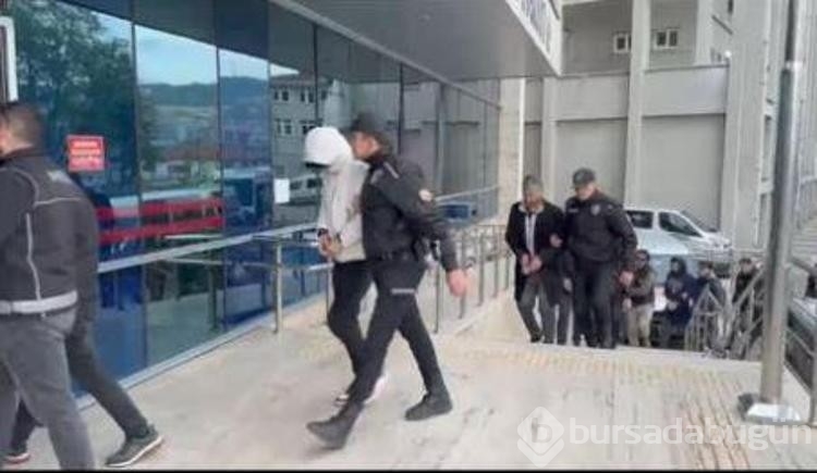 32 sanıklı uyuşturucu çetesi davasında itirafçı ifade değişince tutuklandı
