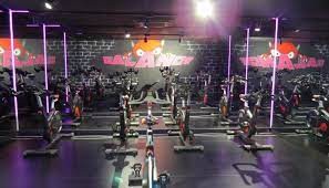 Sakarya'da spor salonunda yangın çıktı!