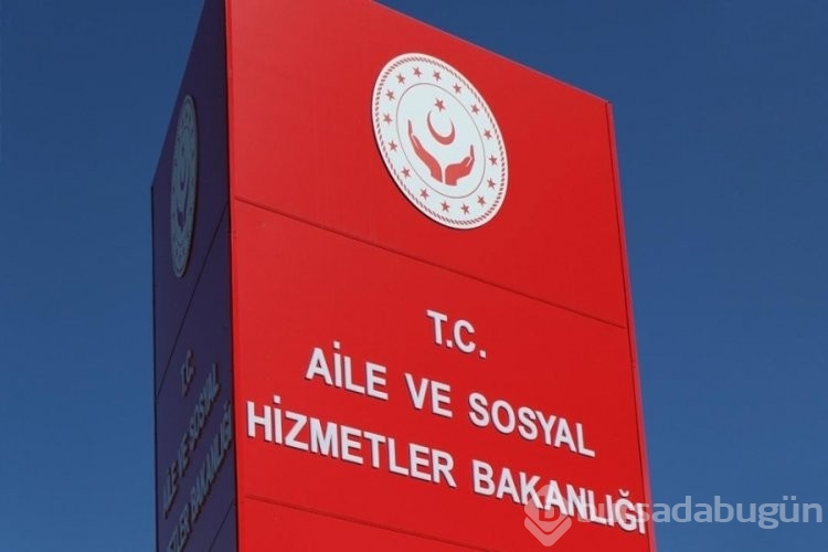Depremzede çocuklar ailelerine teslim edildi