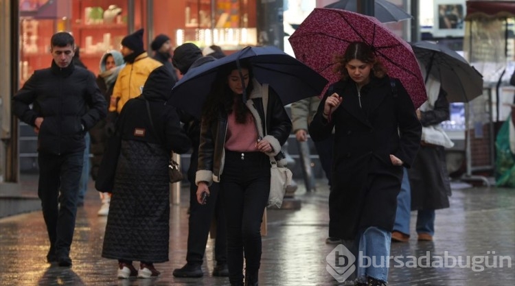 İstanbul'da sağanak etkili oldu
