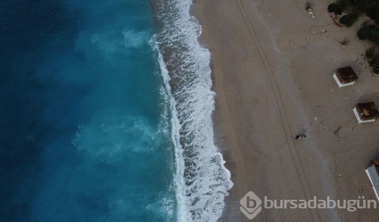 Fethiye'de Ölüdeniz'in rengi turkuaza döndü
