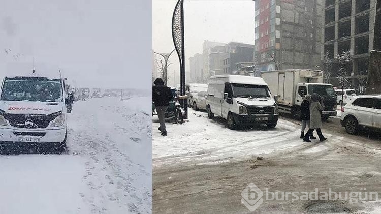 Yüksekova- Şemdinli kara yolunda kara saplanan araçtakiler kurtarıldı
