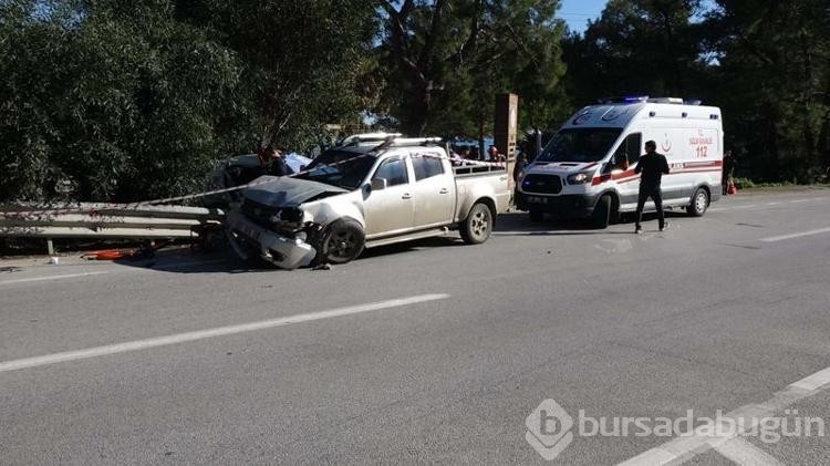 Kamyonet ile çarpışan otomobildeki Kazakistanlı bakıcı öldü
