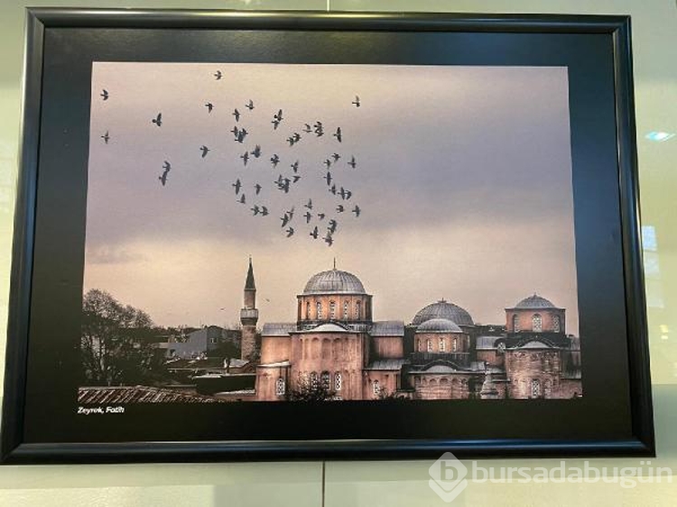 'Gençlerin gözünden ışık, renk, doku ve İstanbul' sergisi sanatseverlerle buluştu
