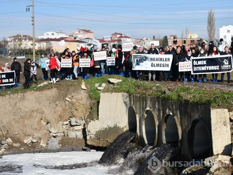 LÖSEV'den kirli akan Çorlu Deresi'nde 'Sen de kansere dur de' etkinliği
