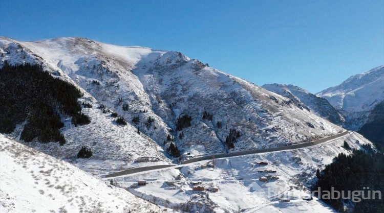 Trabzon'daki o vadi karla kaplandı