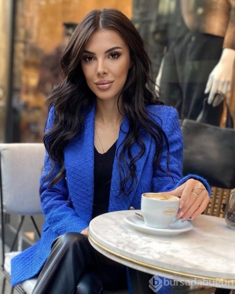 Bursa'da sır ölüm! Özlem Akman intihar mı etti?