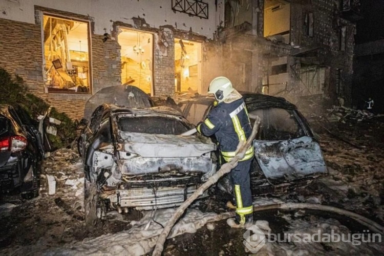 Rusya bir kez daha Harkov'u vurdu

