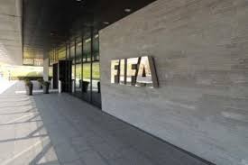 FIFA'dan iki Türk takımına süresiz transfer yasağı!