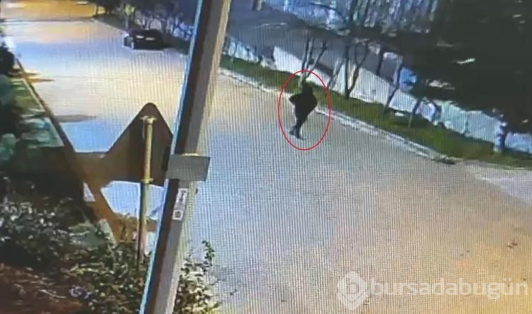 Çalıştığı fabrikadan yaklaşık 2 milyon liralık döviz çaldı