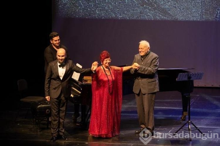 İlber Ortaylı 'Mezopotamya'dan Ege'ye' operasında anlatıcı oldu
