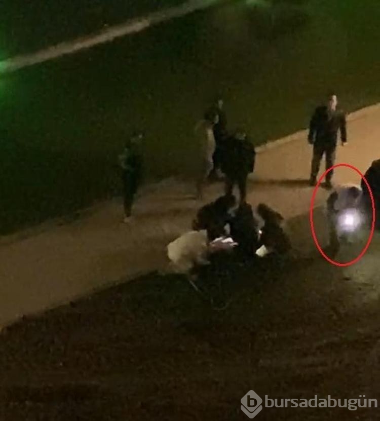 Esra Akman kardeşi Özlem'in başında sinir krizi geçirmiş