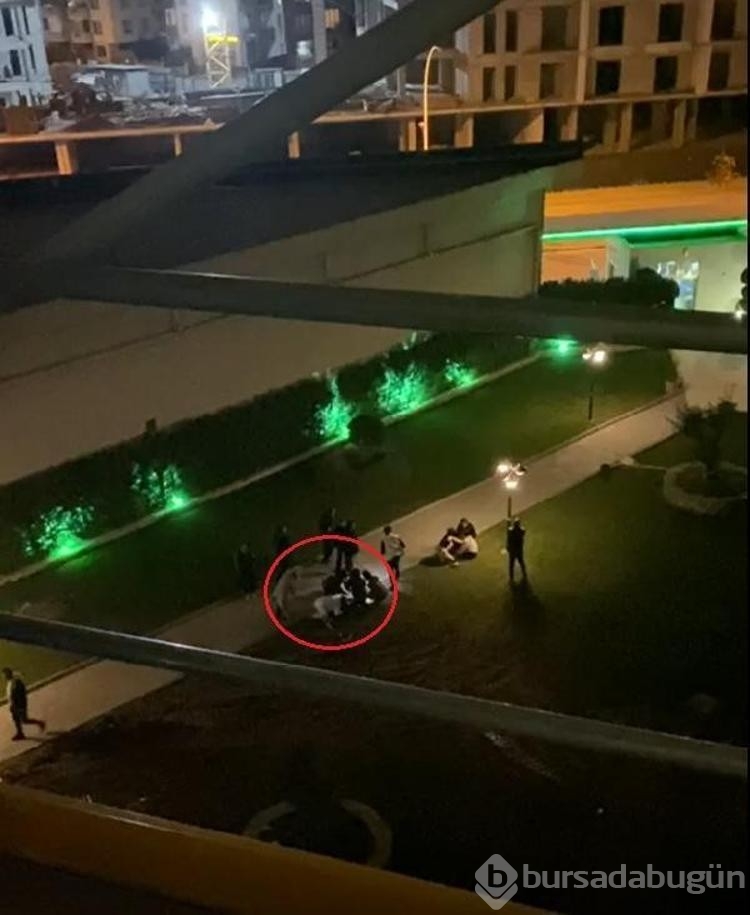 Esra Akman kardeşi Özlem'in başında sinir krizi geçirmiş