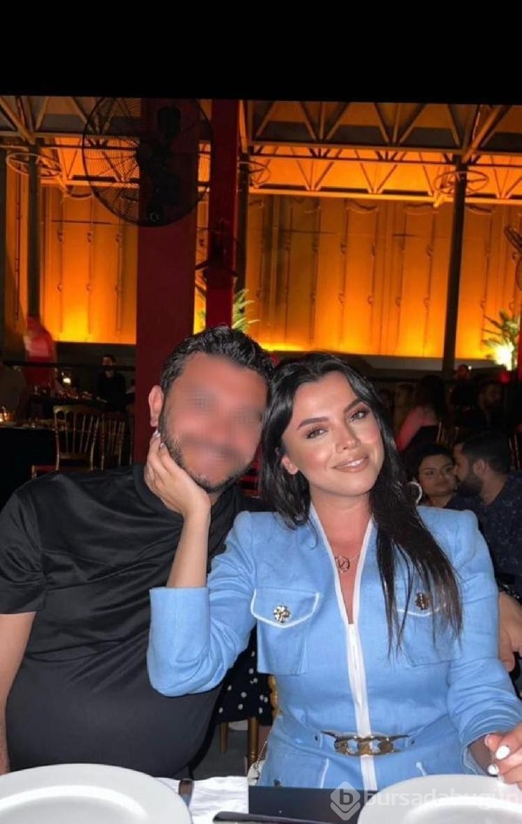 Esra Akman kardeşi Özlem'in başında sinir krizi geçirmiş