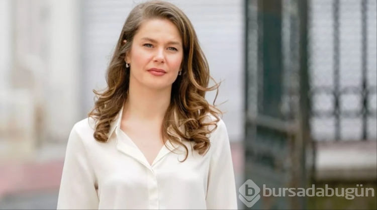 Burcu Biricik'ten sevindiren haber: Anne oluyor

