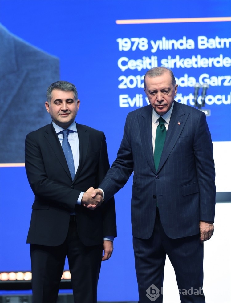 AK Parti'nin 17'si büyükşehir 48 ilin belediye başkan adayları tanıtıldı 