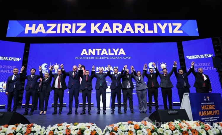AK Parti'nin 17'si büyükşehir 48 ilin belediye başkan adayları tanıtıldı 