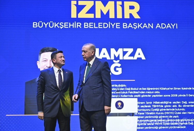 AK Parti'nin 17'si büyükşehir 48 ilin belediye başkan adayları tanıtıldı 