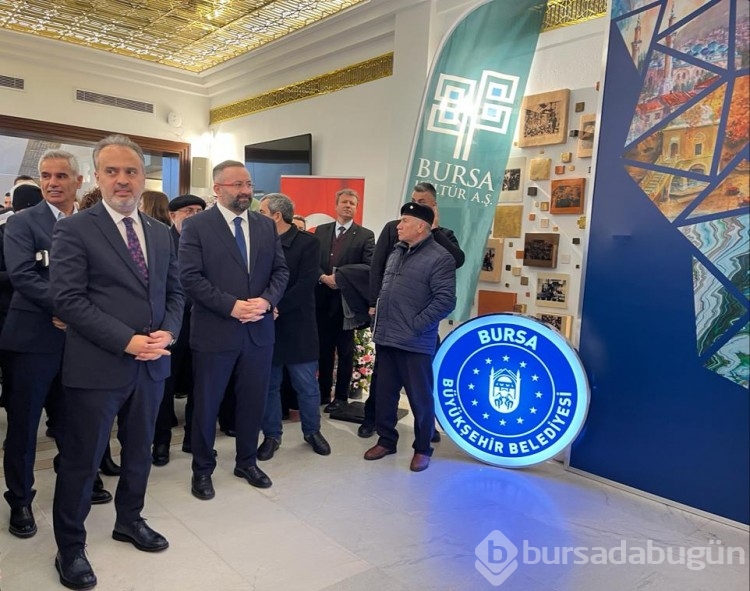 Bursa'da İkinci Zaman Sergisi sanatseverlerle buluştu