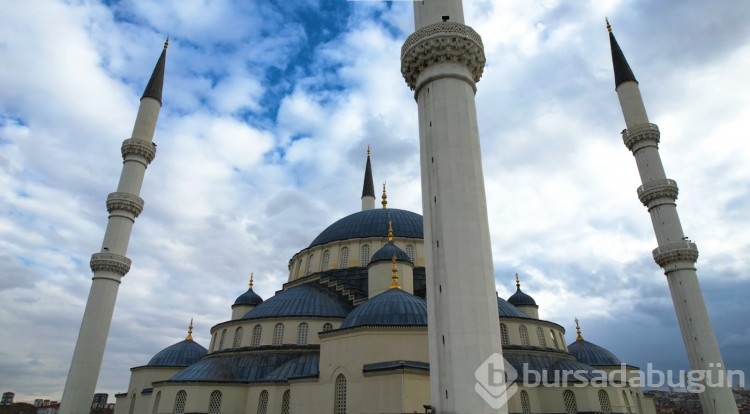 Kocatepe Camii'nin gökyüzü ile buluşması havadan görüntülendi