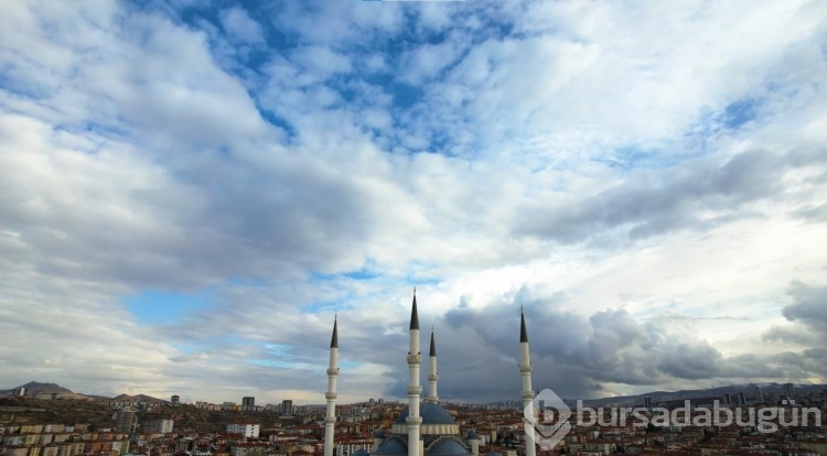 Kocatepe Camii'nin gökyüzü ile buluşması havadan görüntülendi