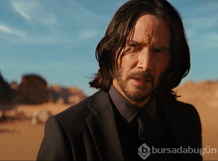 Keanu Revees'in ilk romanı yolda 