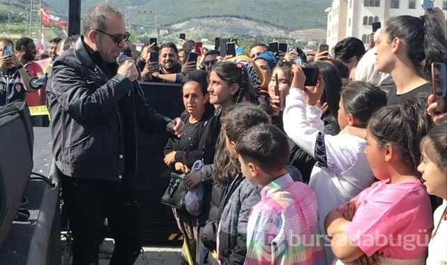 Haluk Levent, telefonunu getirene menemen yapacak