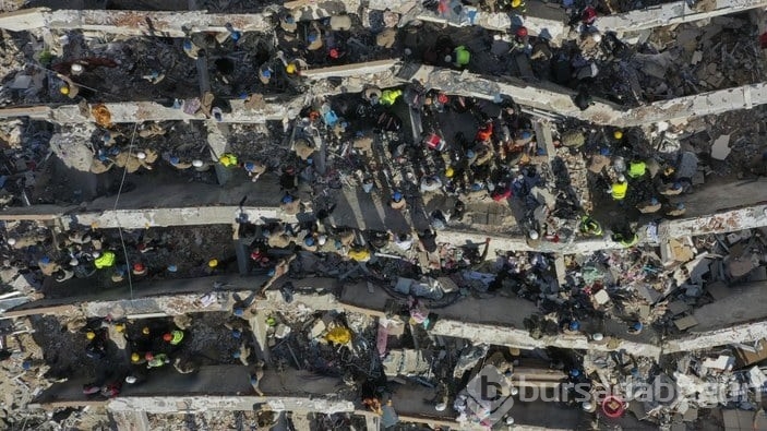 Fotoğraflarla asrın felaketi: 53 binden fazla canımız gitti