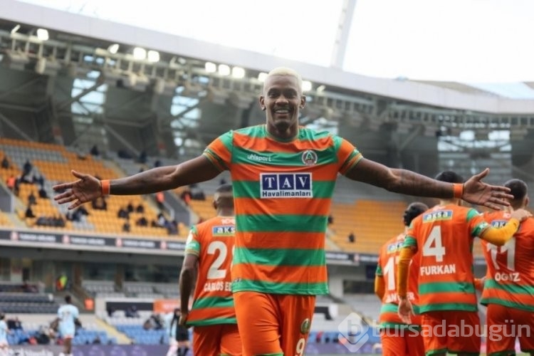 Alanyaspor, Sergio Cordova'yı Rus ekibine kiraladı