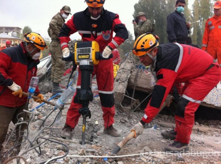 Deprem öncesi, deprem anı ve sonrasında neler yapılması gerekir?