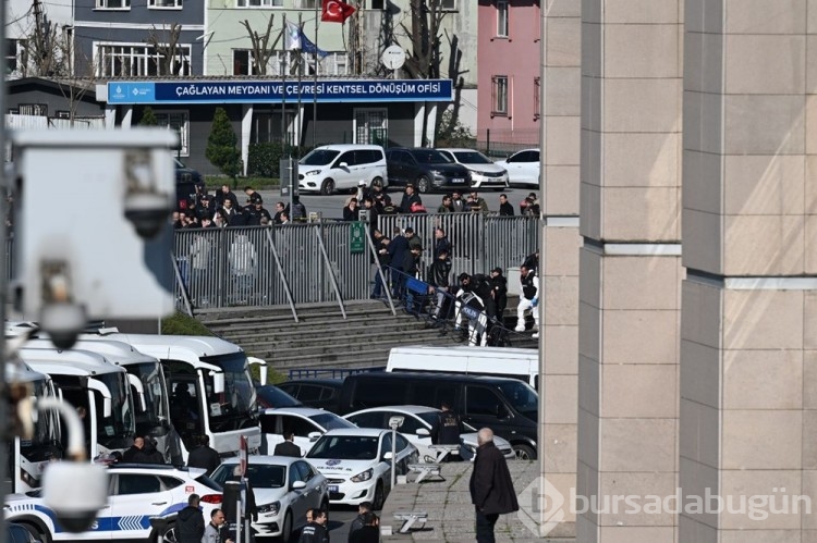Çağlayan Adliyesi'nde silahlı saldırı: 2 saldırgan öldürüldü