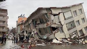 Alinur Aktaş, Vali Demirtaş ile 6 Şubat depremi anma törenine katıldı