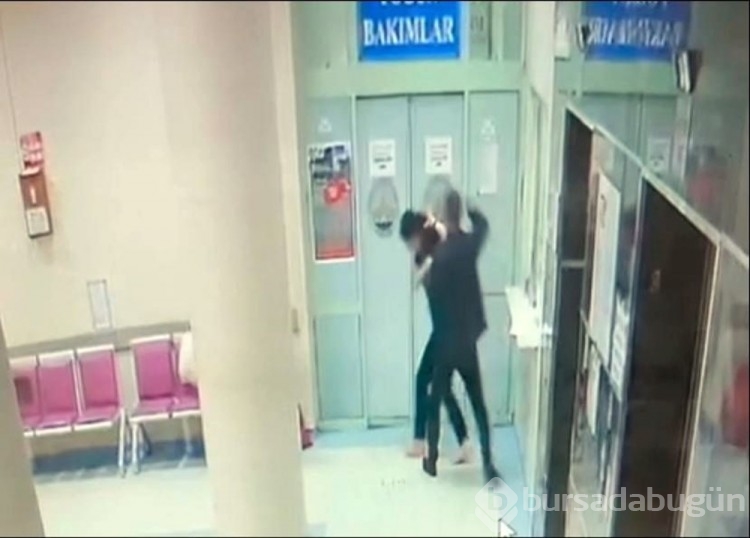 Ölüm haberini veren doktora yumruklu saldırı
