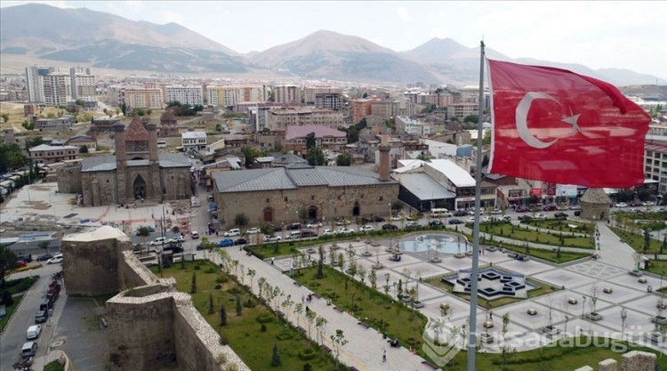 Türkiye'nin en yaşlı ve en genç illeri açıklandı