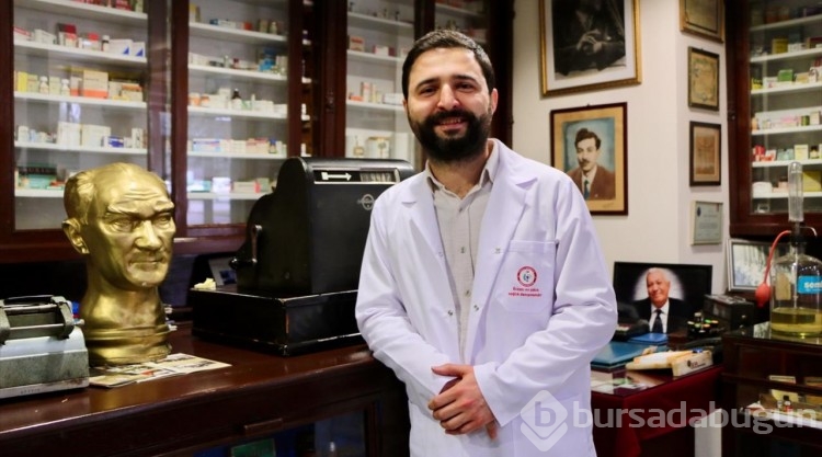 Geleceğin eczacıları asırlık "Sıhhat Eczanesi"nde yetişiyor
