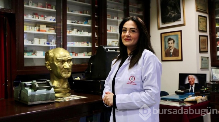 Geleceğin eczacıları asırlık "Sıhhat Eczanesi"nde yetişiyor
