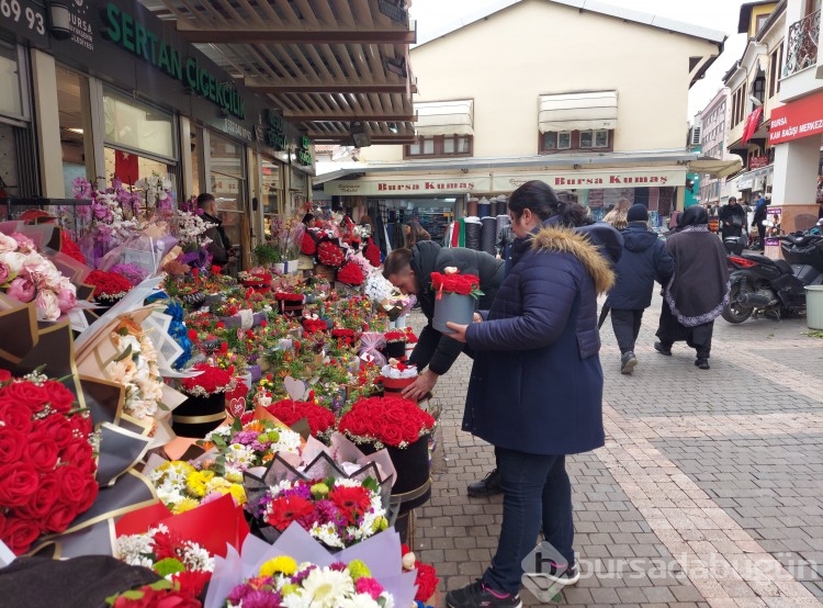 Çiçekçilerde 14 Şubat yoğunluğu başladı! Çiçek fiyatları ne durumda?