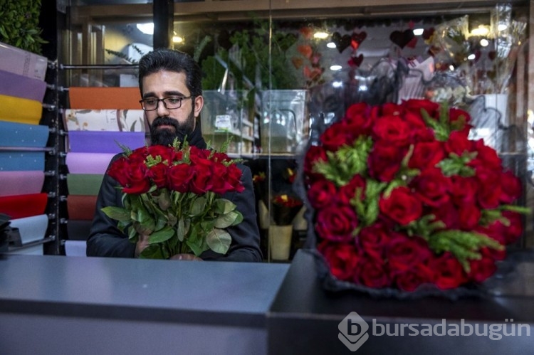 Çiçekçilerde 14 Şubat yoğunluğu
