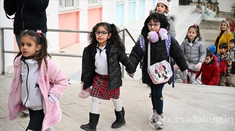 Ara tatil kalkacak mı, yaz tatili süresi kısalacak mı?