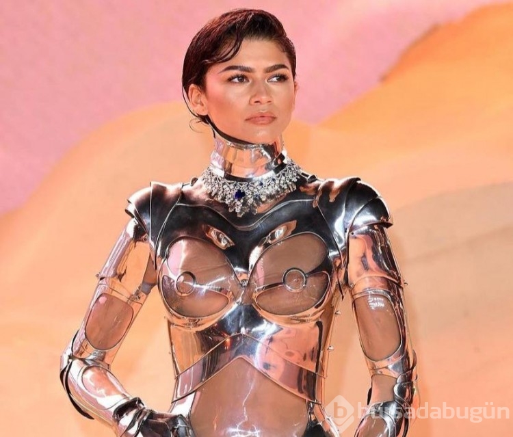 Zendaya robot tulumuyla galaya katıldı!