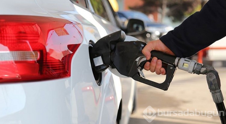 Benzine yeni zam geldi!