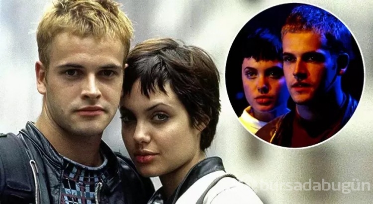 Jonny Lee Miller, katıldığı podcastte Angelina Jolie hakkında konuştu!