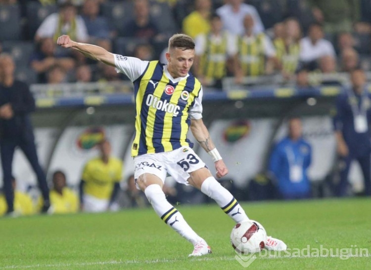 Dünya devi Fenerbahçe'nin yıldızını istiyor!