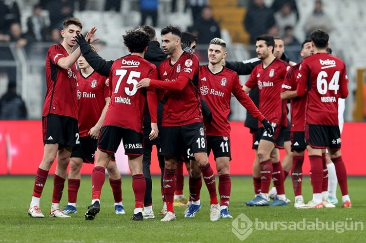 Büyük operasyon: Beşiktaş'ta 8 futbolcuyla ayrılık kararı