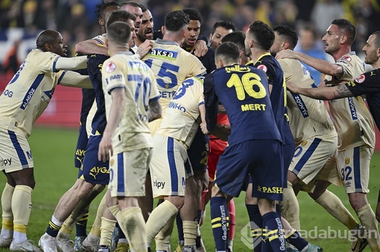 Ankaragücü-Fenerbahçe maçında arbede yaşandı