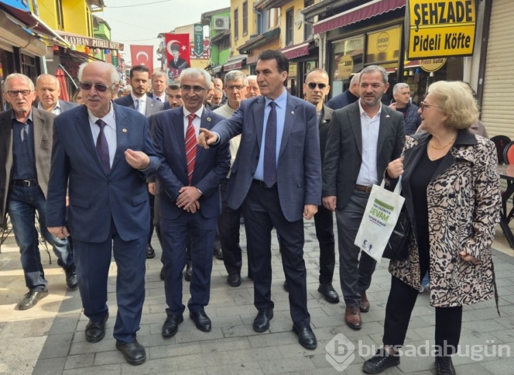 Osmangazi BB Dündar, Kayhan'da esnafla bir arada 