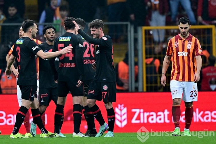 Galatasaray maçı sonrası Nihat Kahveci: "İkisinin de pasaportlarını iptal ederim"

