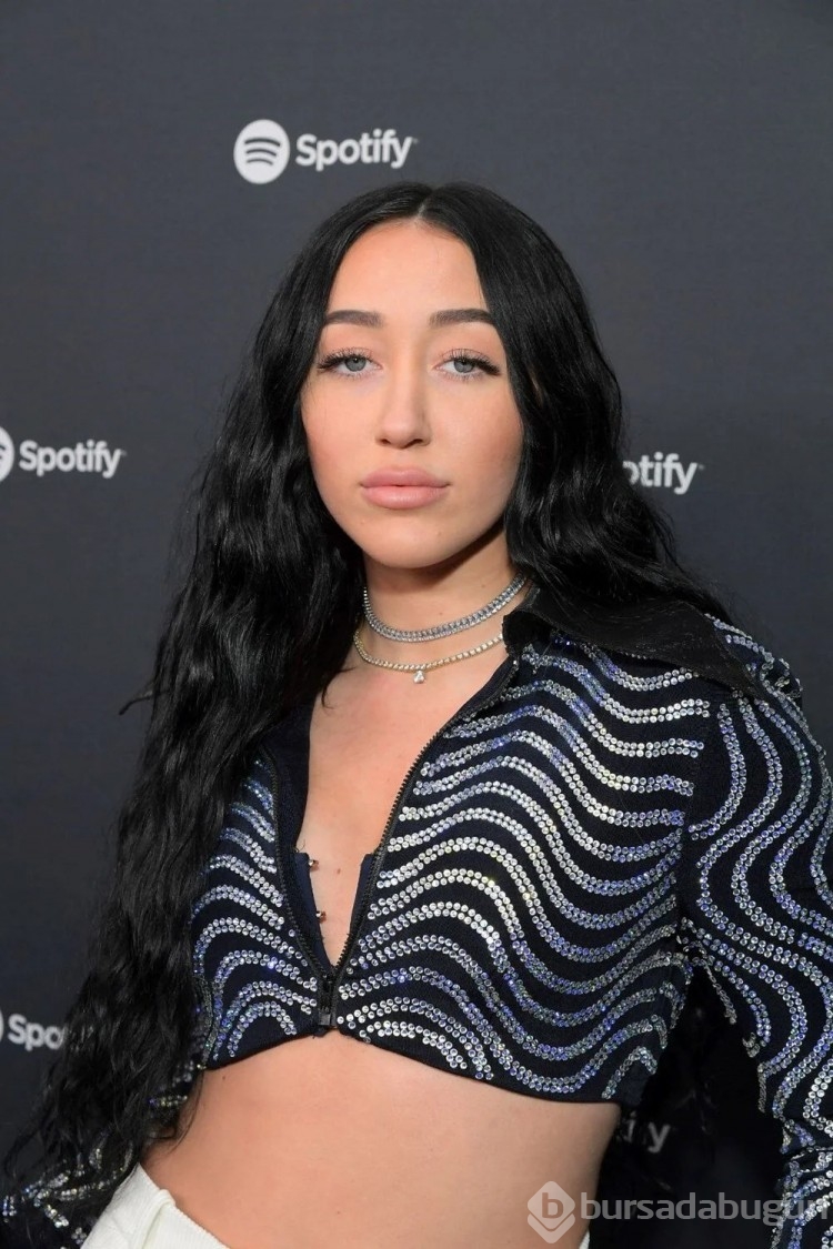 Şarkıcı Noah Cyrus'ın geçmişteki ilişkisi ortaya çıktı