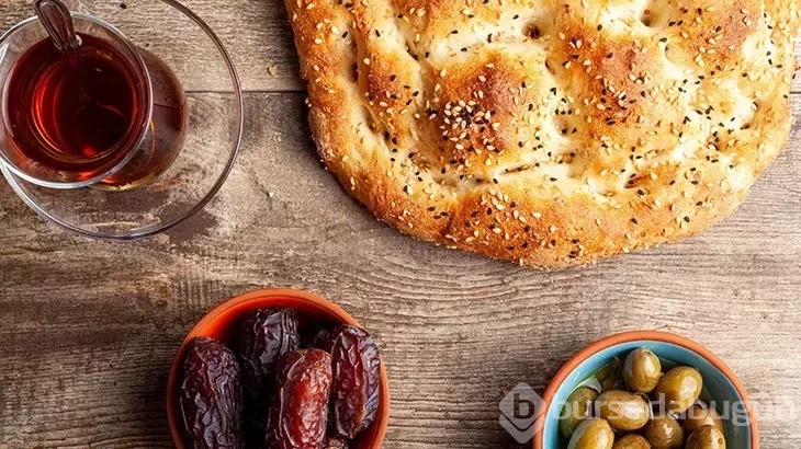 Ramazan ayında sahur ve iftar için yiyecek uyarıları