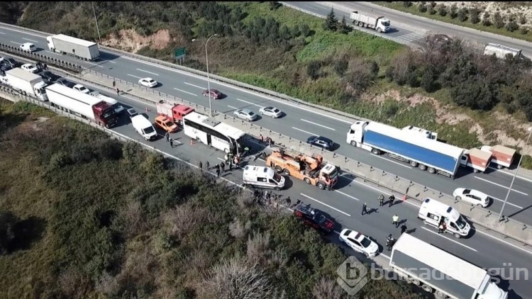 TEM'de zincirleme kaza: Ankara yönü trafiğe kapandı
